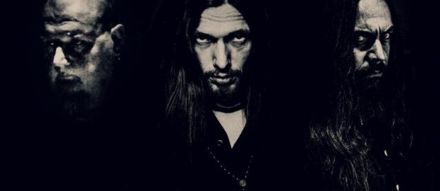 Hallatar premieres single Mirrors