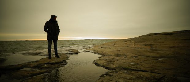 Ocean Dark stream new single Die For Me